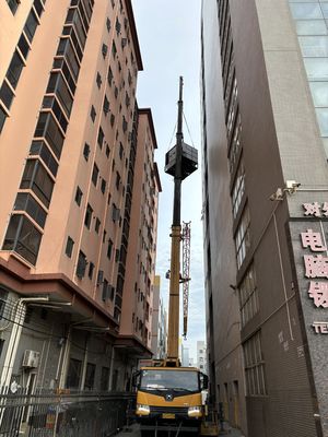 Машина для испытания полимерных изоляторов на многонапряжение