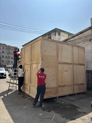Оборудование для испытания пластика изоляторов на многофакторные воздействия при температуре 50°C и влажности