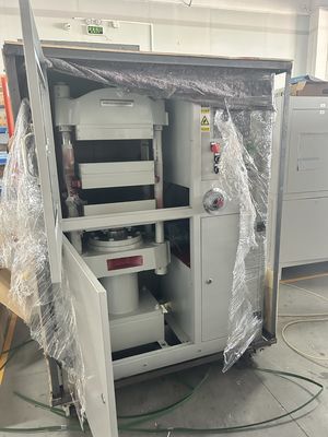 Автоматическая машина для компрессионного формования резины. Лабораторная испытательная машина